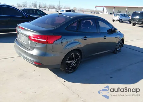 2017 Ford Focus Sel z USA, uszkodzony, nr VIN 1FADP3H2XHL270826